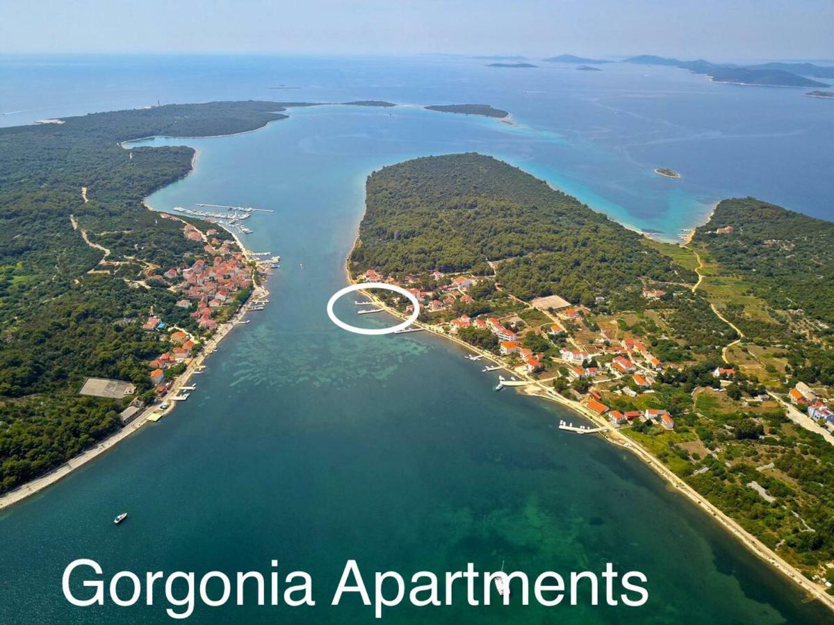 Gorgonia Suites In Verunic Exterior photo